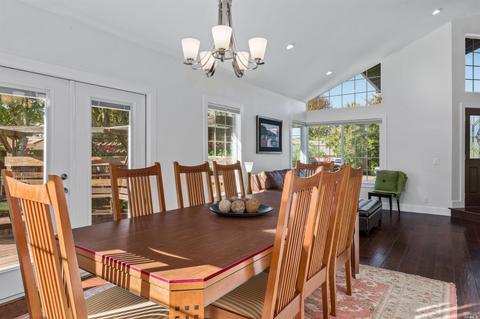 9511 Whitehall Ct, Windsor, CA 95492 photo 4
