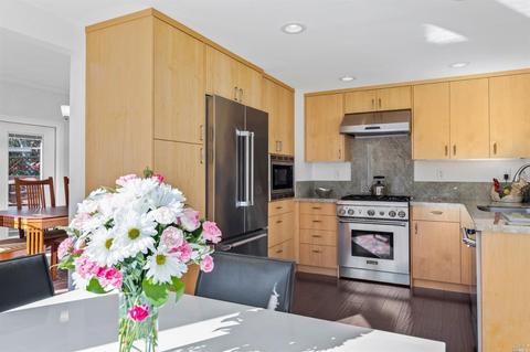 9511 Whitehall Ct, Windsor, CA 95492 photo 6