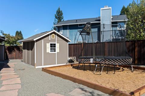 9511 Whitehall Ct, Windsor, CA 95492 photo 23
