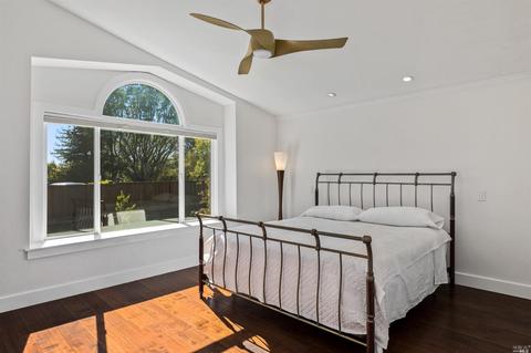 9511 Whitehall Ct, Windsor, CA 95492 photo 12