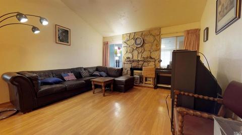 107 Curtis Dr, Vallejo, CA 94591 photo 4