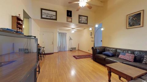 107 Curtis Dr, Vallejo, CA 94591 photo 6