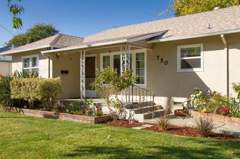 750 Marvin Way, Dixon, CA 95620 photo 3