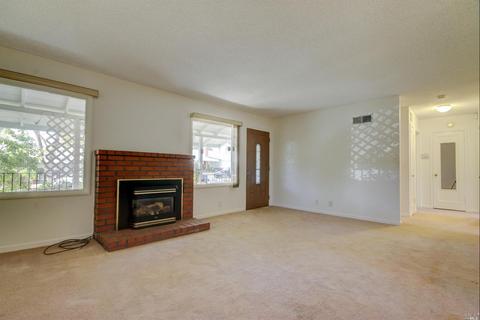 174 Lain Dr, Vallejo, CA 94591 photo 4