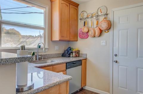 636 Cedar St, Vallejo, CA 94591 photo 10
