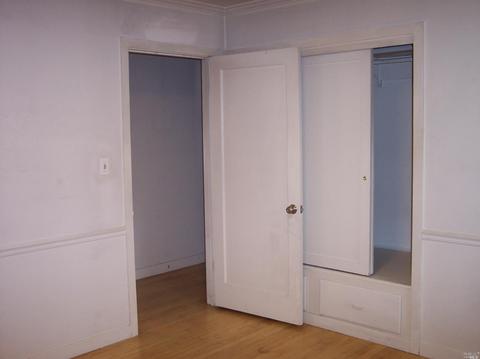 1019 Clark St, Napa, CA 94559 photo 4