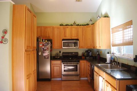 2131 Woolner Ave, Fairfield, CA 94533 photo 3
