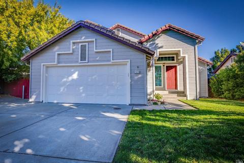 1570 Knight Ct, Dixon, CA 95620 photo 1