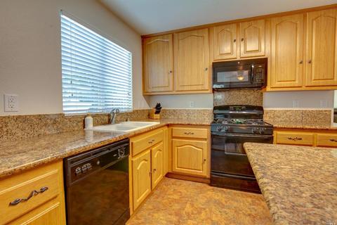 1570 Knight Ct, Dixon, CA 95620 photo 15