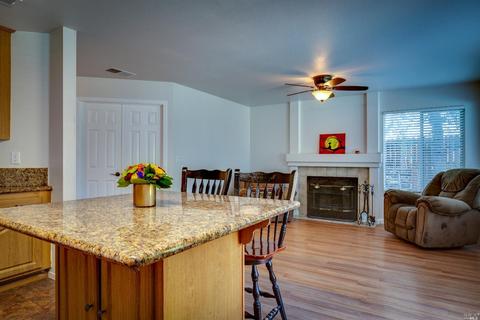 1570 Knight Ct, Dixon, CA 95620 photo 3