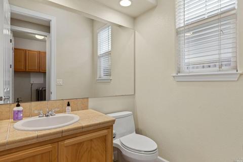 608 Mcginnis Cir, Cotati, CA 94931 photo 8