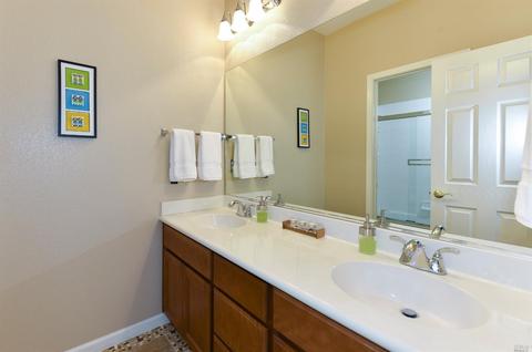 103 Ullman Ct, Napa, CA 94559 photo 18