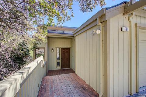 10 Knoll Dr, Fairfield, CA 94534 photo 3