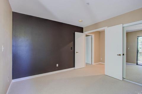 10 Knoll Dr, Fairfield, CA 94534 photo 21