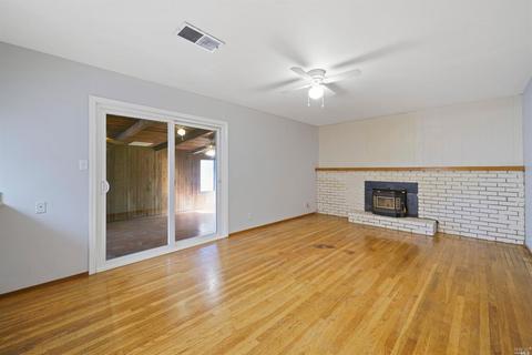 397 Peach Tree Ave, Vacaville, CA 95688 photo 12