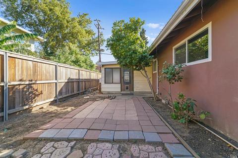 397 Peach Tree Ave, Vacaville, CA 95688 photo 37