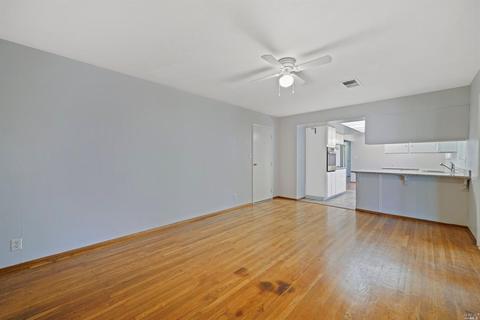 397 Peach Tree Ave, Vacaville, CA 95688 photo 14