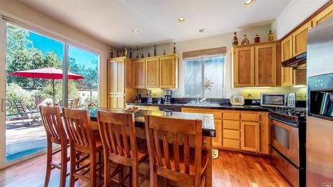 1343 Golf Course Dr, Windsor, CA 95492 photo 11