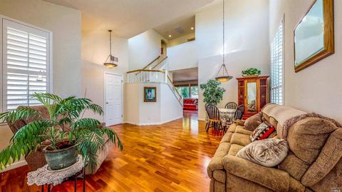 1343 Golf Course Dr, Windsor, CA 95492 photo 5