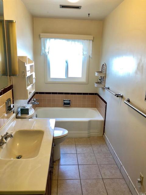 505 N Washington St, Dixon, CA 95620 photo 14