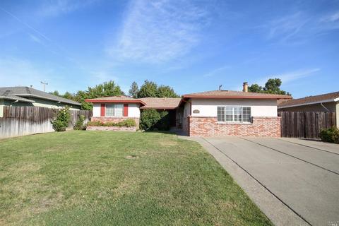600 Amesbury Dr, Dixon, CA 95620 photo 1
