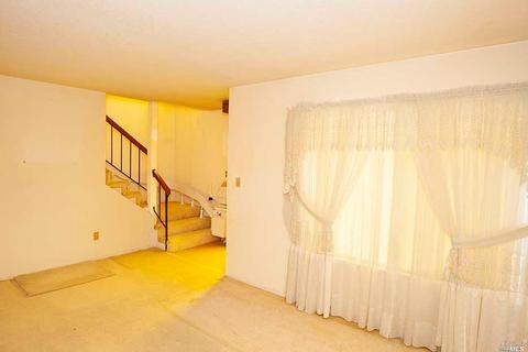 978 Juniper Ct, Crockett, CA 94525 photo 7