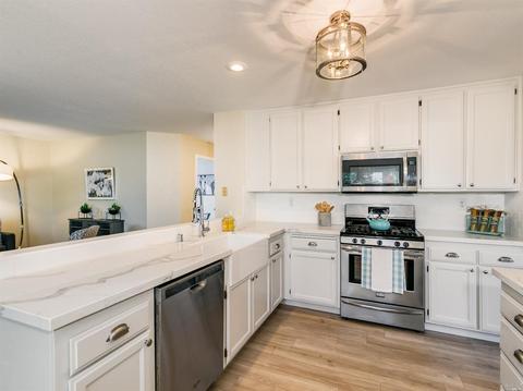 207 Mendelssohn Ct, Cotati, CA 94931 photo 5