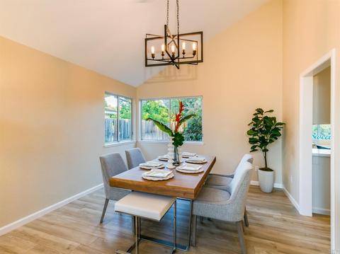 207 Mendelssohn Ct, Cotati, CA 94931 photo 4