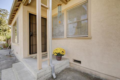 46 Payran St, Petaluma, CA 94952 photo 2