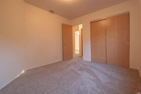 977 Justin Way, Dixon, CA 95620 photo 12