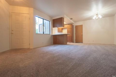 977 Justin Way, Dixon, CA 95620 photo 6
