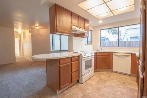 977 Justin Way, Dixon, CA 95620 photo 8