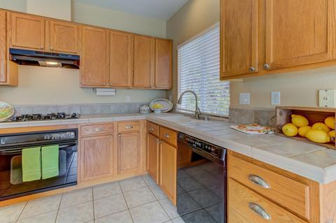 6308 Pebble Beach Dr, Vallejo, CA 94591 photo 15