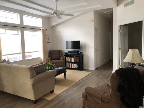 8180 Willow Dr #8180, Windsor, CA 95492 photo 2
