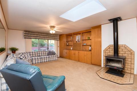 1933 E Foothill Dr, Santa Rosa, CA 95404 photo 17