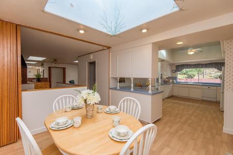 1933 E Foothill Dr, Santa Rosa, CA 95404 photo 13