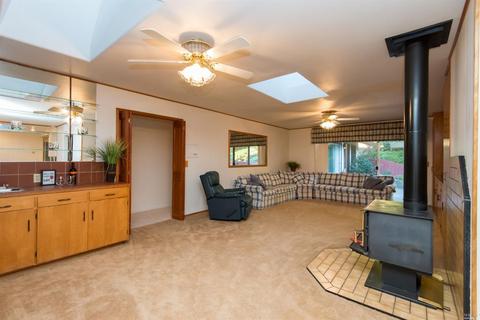1933 E Foothill Dr, Santa Rosa, CA 95404 photo 16