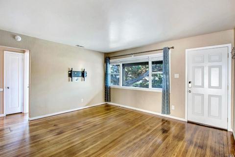 646 Henry St, Vallejo, CA 94591 photo 8