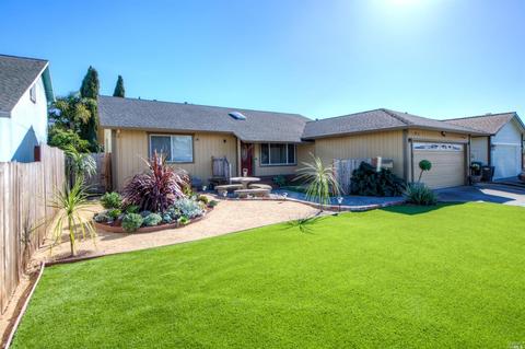 1648 Sarkesian Dr, Petaluma, CA 94954 photo 1
