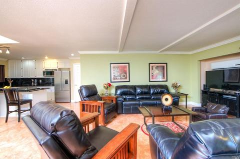 1648 Sarkesian Dr, Petaluma, CA 94954 photo 7