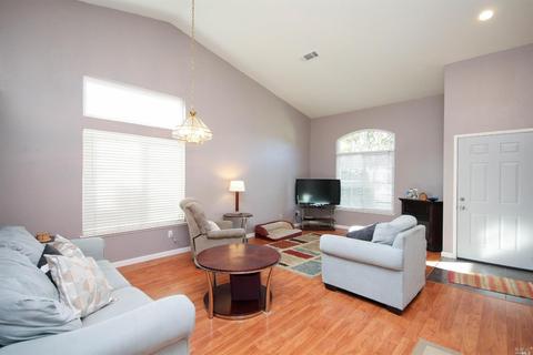 870 Green Dr, Dixon, CA 95620 photo 7