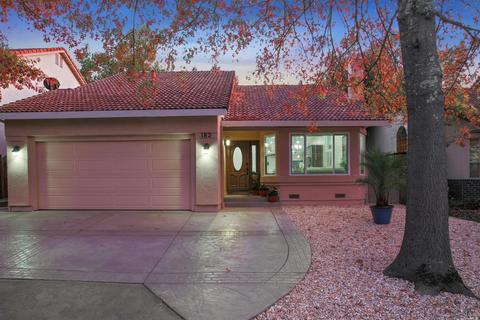 182 Valencia Way, Windsor, CA 95492 photo 1