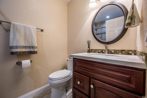 182 Valencia Way, Windsor, CA 95492 photo 24