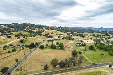 3941 Skyhawk Ln, Vacaville, CA 95688 photo 5