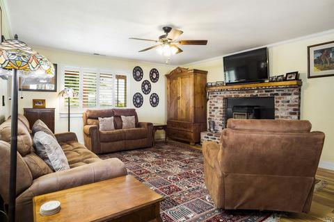 3941 Skyhawk Ln, Vacaville, CA 95688 photo 17