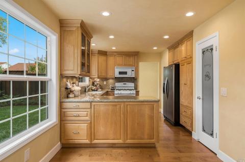 9600 Montez Ct, Windsor, CA 95492 photo 13