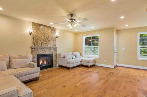 9600 Montez Ct, Windsor, CA 95492 photo 8