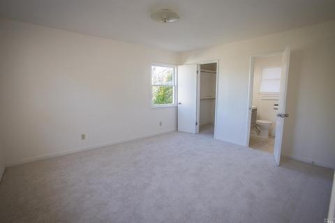442 Reis Ave, Vallejo, CA 94591 photo 8