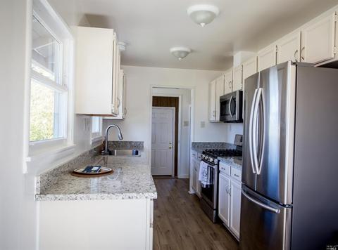 442 Reis Ave, Vallejo, CA 94591 photo 4