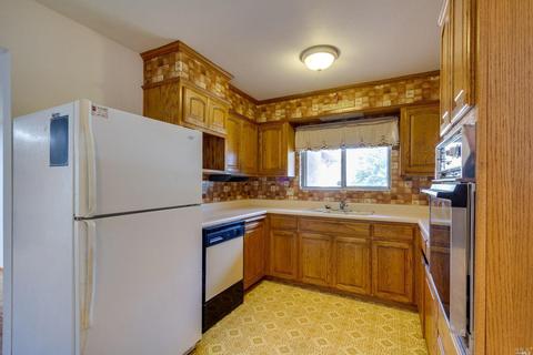 331 San Jose St, Fairfield, CA 94533 photo 13